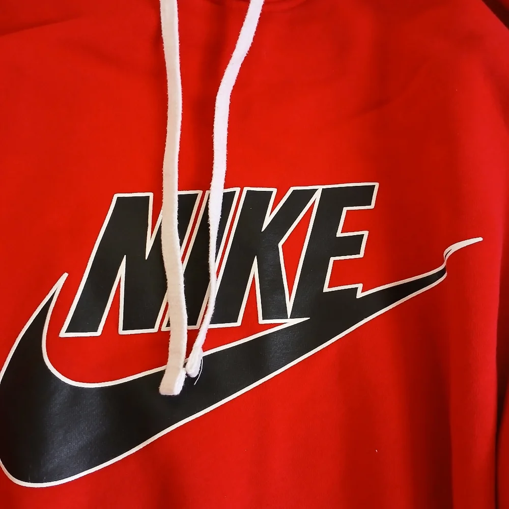 nike ♡ futura logo hoodie pullover mens xxl red black layering retro athleisure
